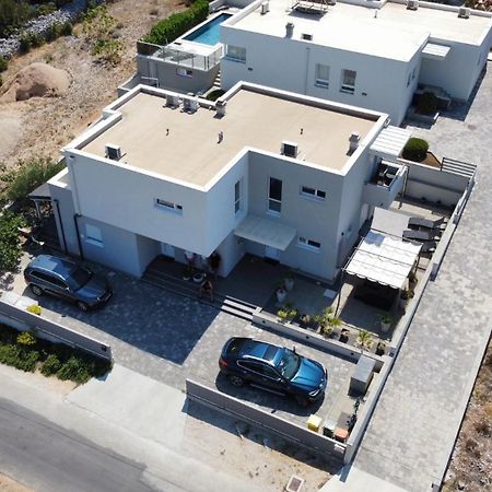 Villa Miggelangelo Tisno Eksteriør bilde
