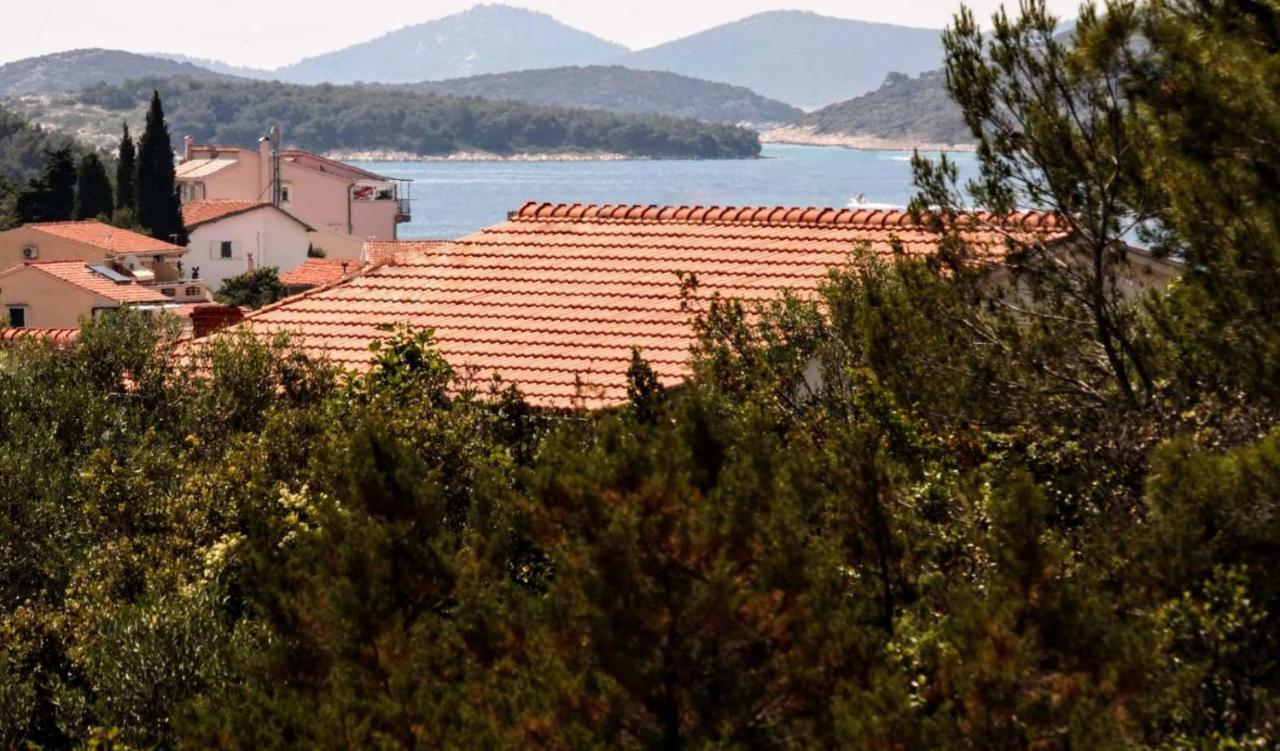 Villa Miggelangelo Tisno Eksteriør bilde